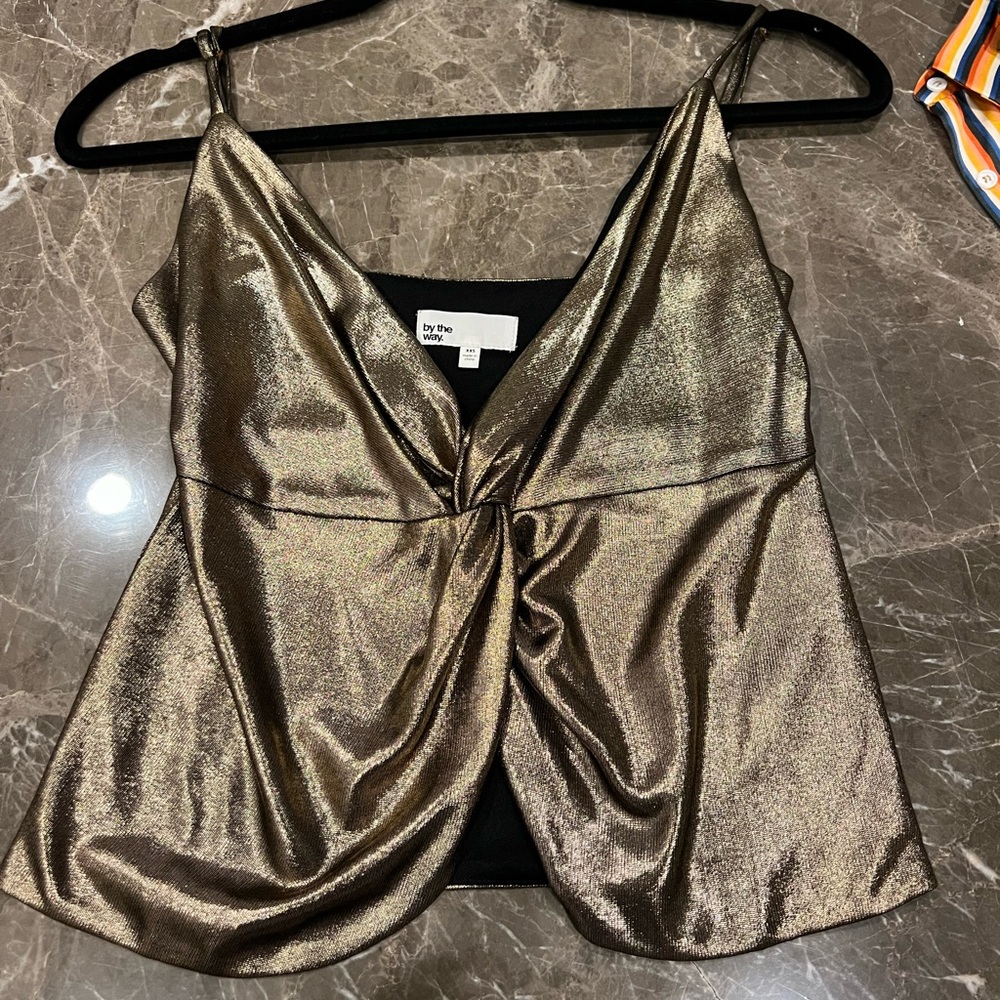 Great tank for going out worn once great condition